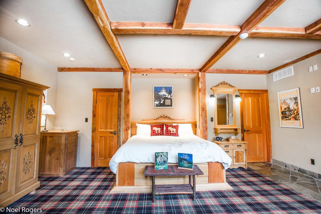 The Paintbox Canmore